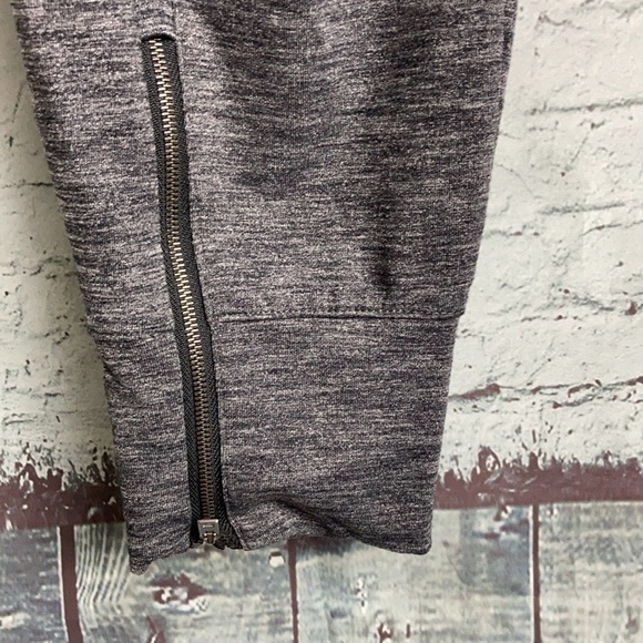 Athleta Metro Street Jogger Leggings Pants Gray Sz S Athleisure Gym Workout - Picture 6 of 14